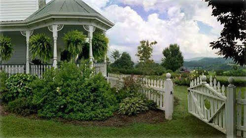 Harmony Hill Bed & Breakfast Sparta Exterior photo